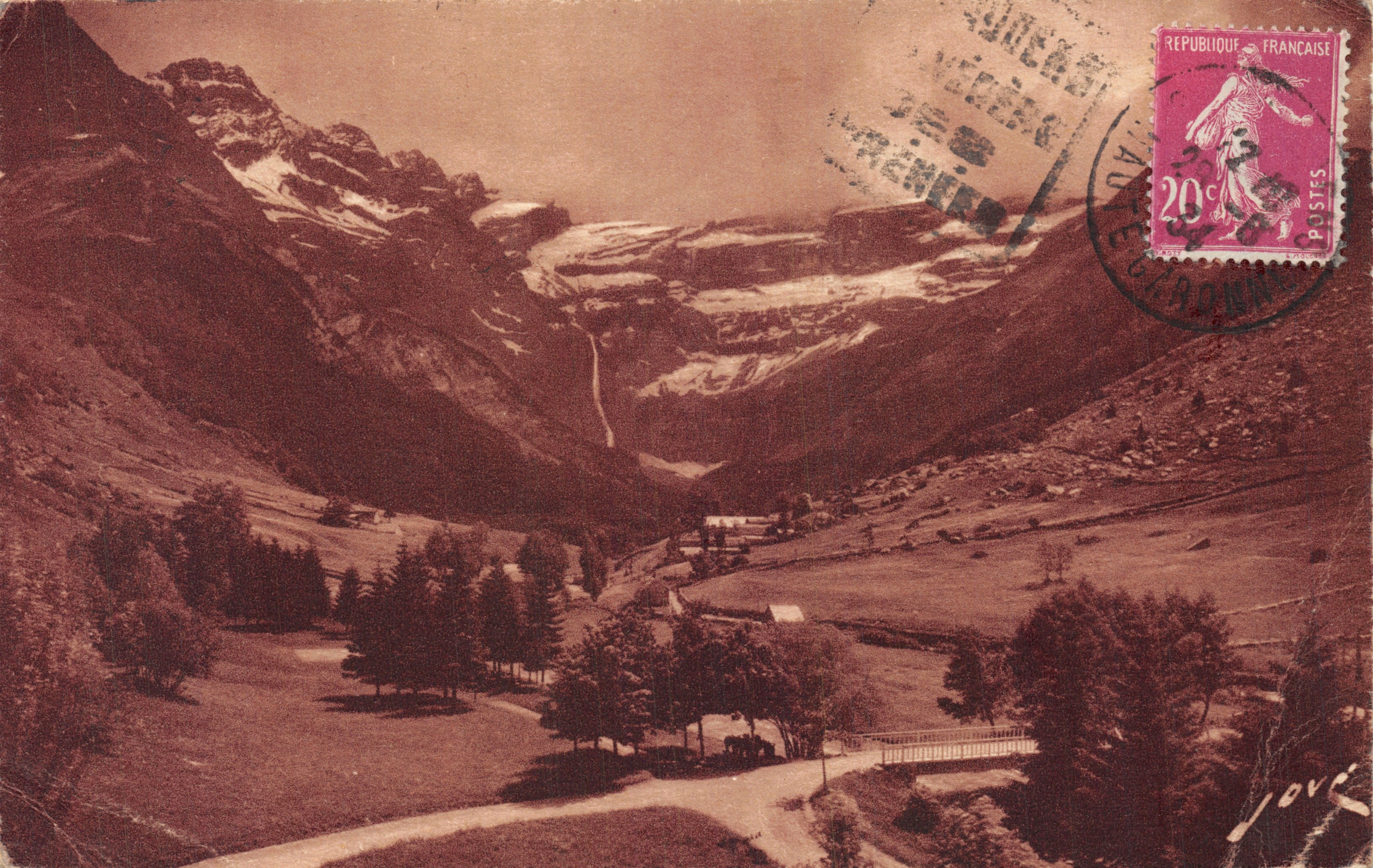 Gavarnie — Panoramische uitzicht op de dal en het cirque — Éditions Jové, Pau (B.P.)