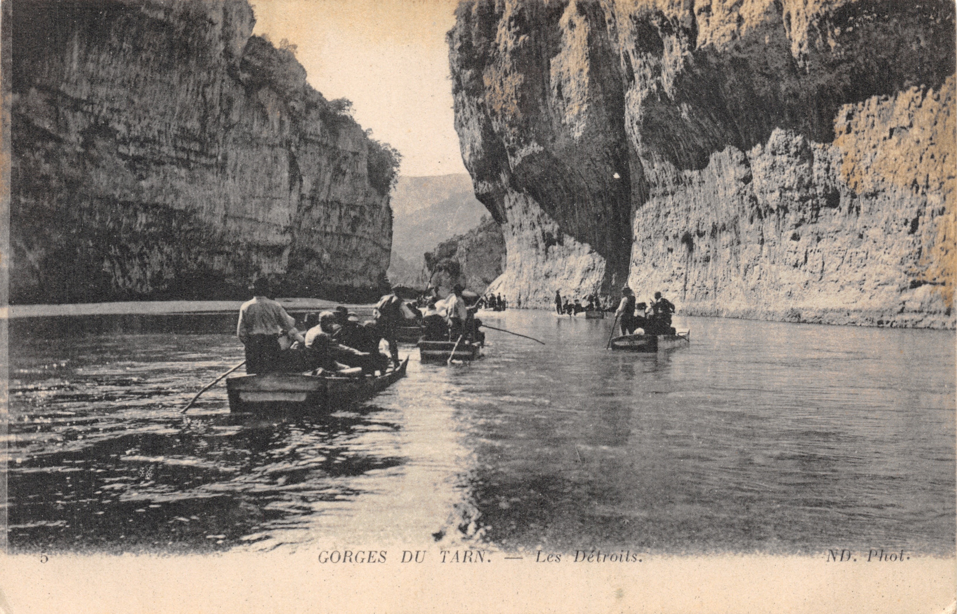 Gorges du Tarn — Les Détroits — ND. Phot