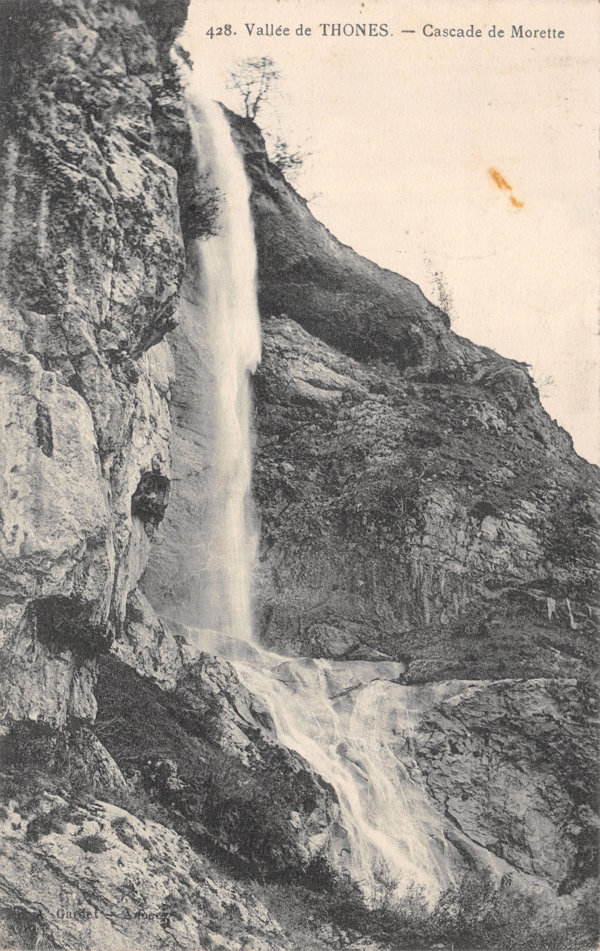 Cascade de Morette — Vallée de Thones — Éditeur : THONES
