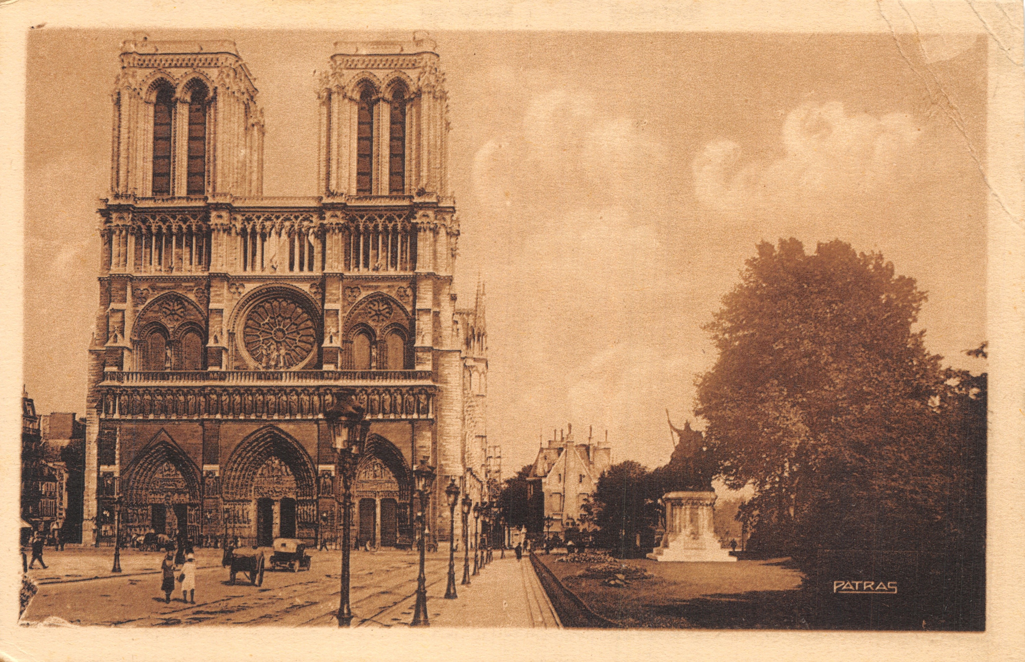 Notre-Dame de Paris — façade — éditeur PATRAS