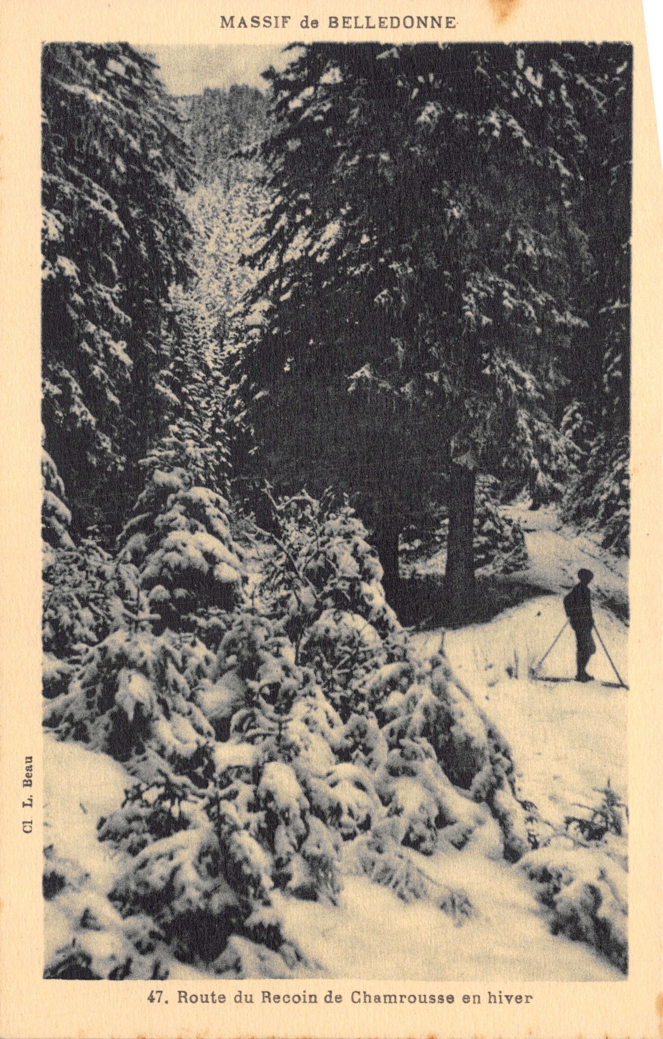 Massif de Belledonne — Route du Recoin de Chamrousse en hiver — Cl. L. Beau, n° 47