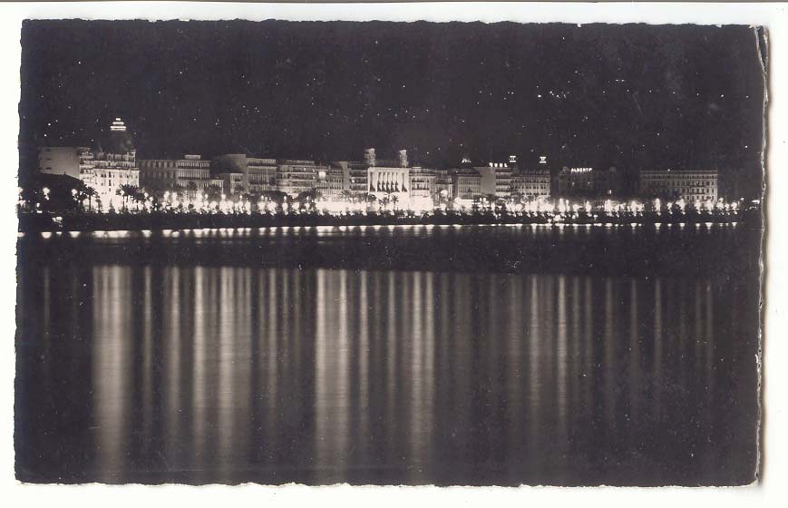 Nice CPA La promenade des anglais la nuit vue de la mer