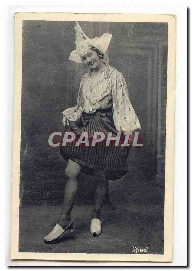 Les Sables d´olonne CPA Mlle Forelle la jolie artiste de cinema en Sablaise