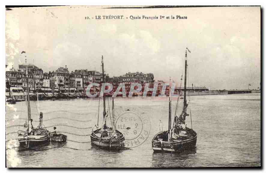 CPA Le Treport Quais Francois I et le Phare 