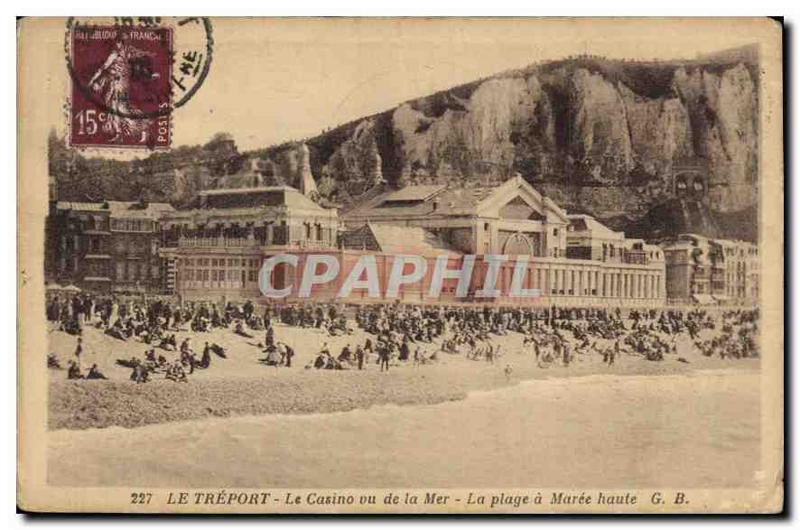 CPA Le Treport le Casino vu de la Mer la plage a Maree haute 