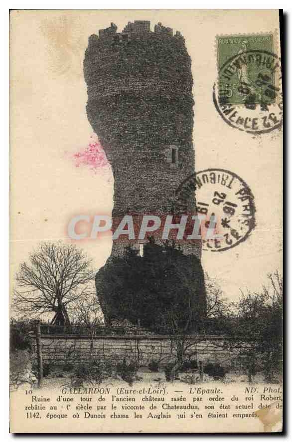 Gallardon (Eure-et-Loir) — L’Épaule, ruine d’une tour du château anglais — ND. Phol.