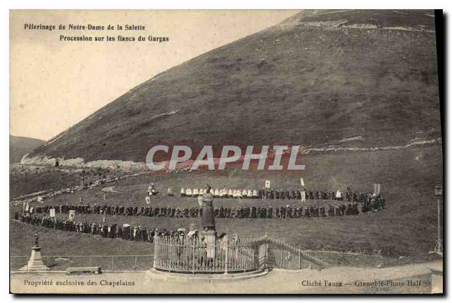 Pèlerinage de Notre-Dame de la Salette — Procession sur les flancs du Gargas — Cliché Faure — Grenoble-Photo Hall