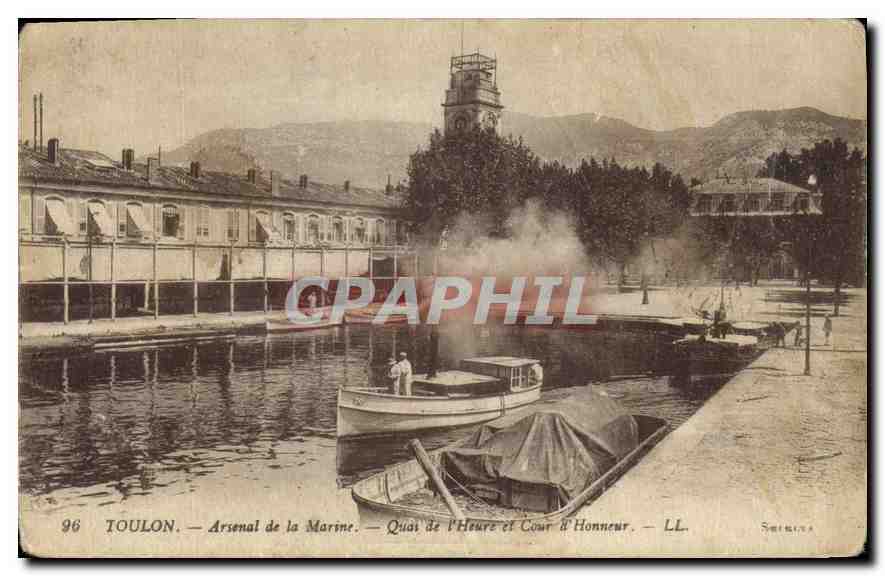 Toulon — Arsenal de la Marine — Quai de l'Heure et Cour d'Honneur — LL.