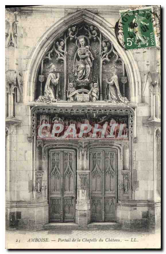 CPA Amboise Portail de la Chapelle du Chateau 