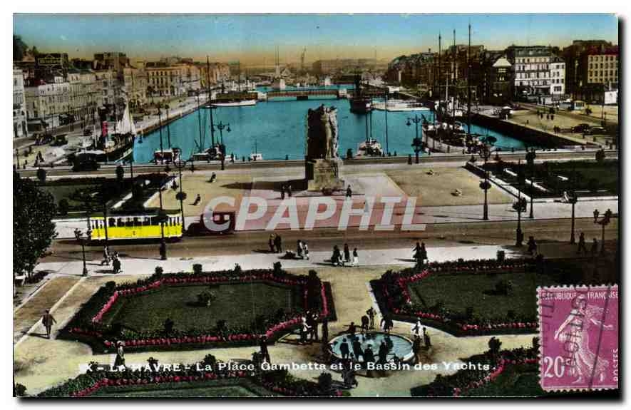 CPA Le Havre la Place Gambetta et le Bassin des Yachts 