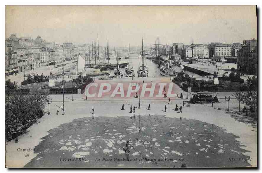 CPA Le Havre la place Gambetta et le Bassin du Commerce 