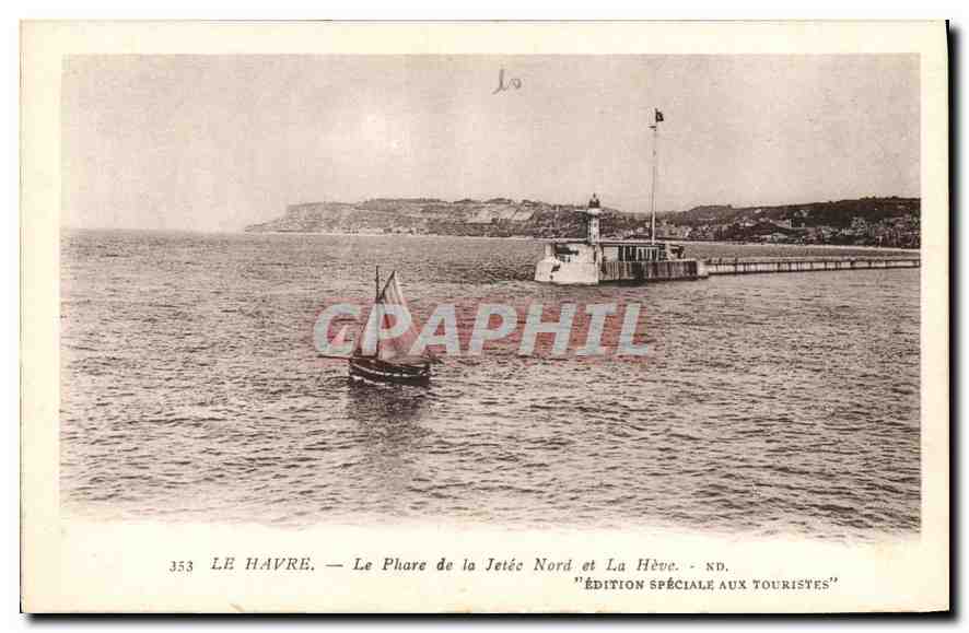 CPA Le Havre le Phare de la Jetee Nord et la Heve 