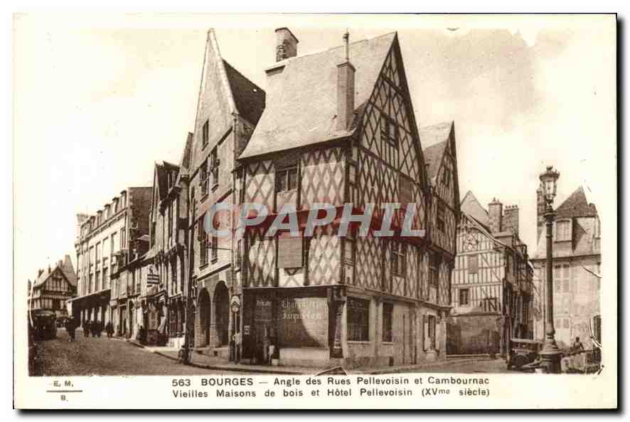 Bourges — Ecke der Straßen Pellevoisin und Cambournac — Alte Holzhäuser und Hotel Pellevoisin (15. Jahrhundert)