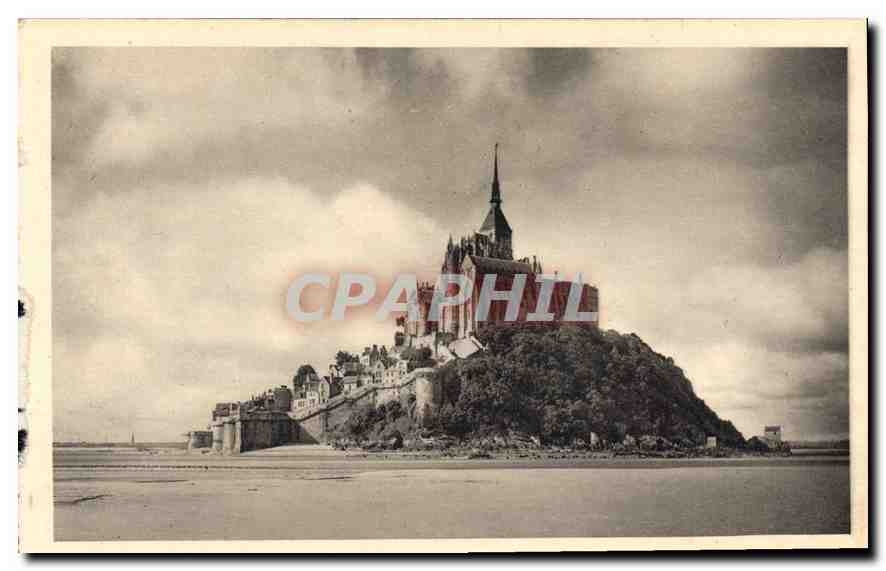 Mont-Saint-Michel — vue de l'abbaye — éditeur Serv. Commercial Monument Historiques, Paris