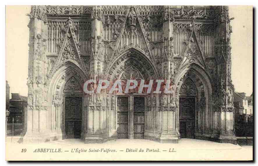 CPA Abbeville l'Eglise Saint Vulfran Detail du Portail 