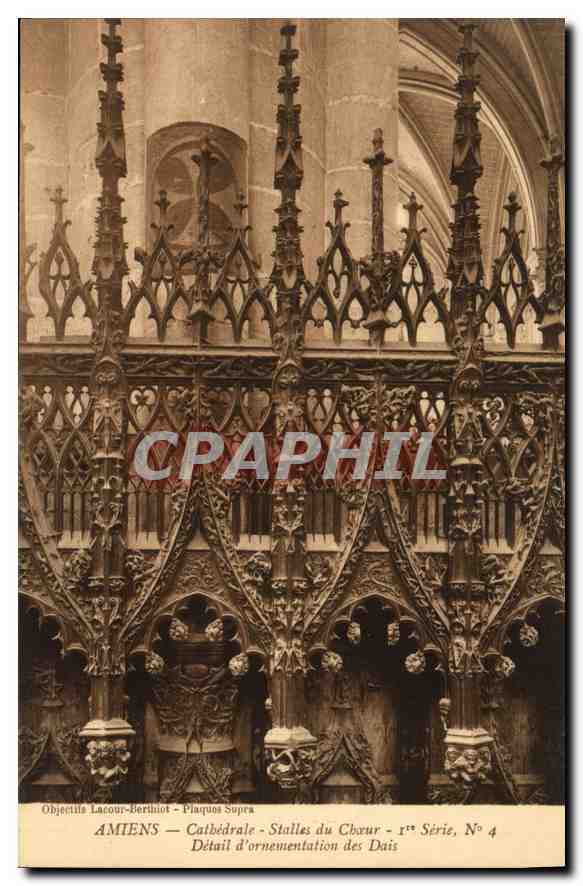 CPA Amiens Cathedrale Stalles du Choeur Detail d'otnementation des Dais 