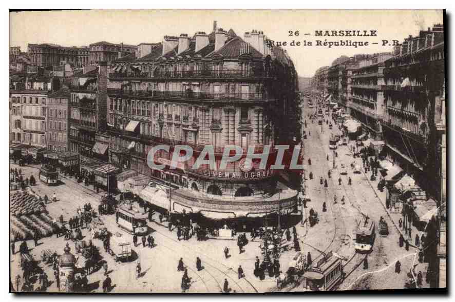 CPA Marseille La Rue de la Republique 