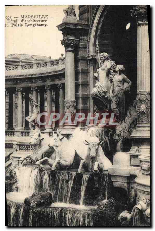 CPA Marseille Detail d'Architecture du Palais Longchamp 