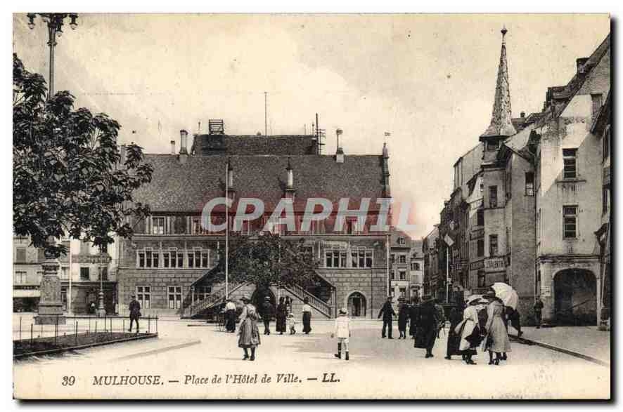 CPA Mulhouse Place de l'Hotel de Ville 