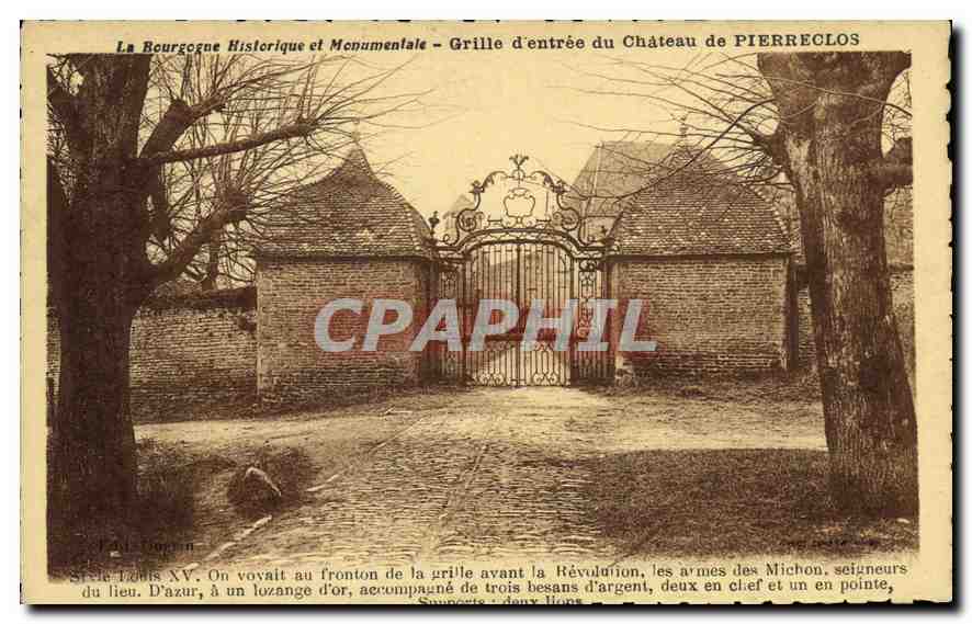 CPA La Bourgogne Historique et Monumentale Grille d'entree du Chateau de Pierreclos 