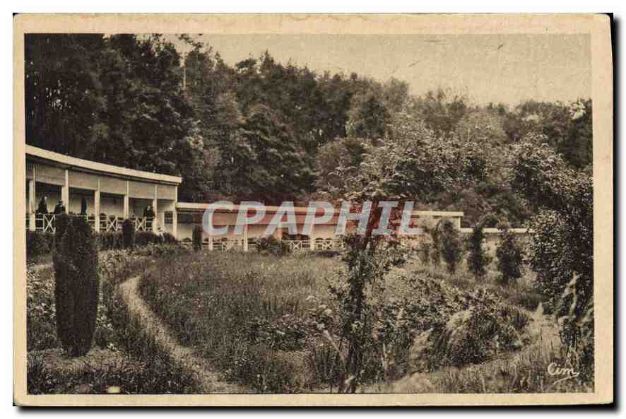 Sanatorium de Mardor (S.-et-L.) — Un coin de la Roseraie — éditeur Héloïse-Carrier & Cie