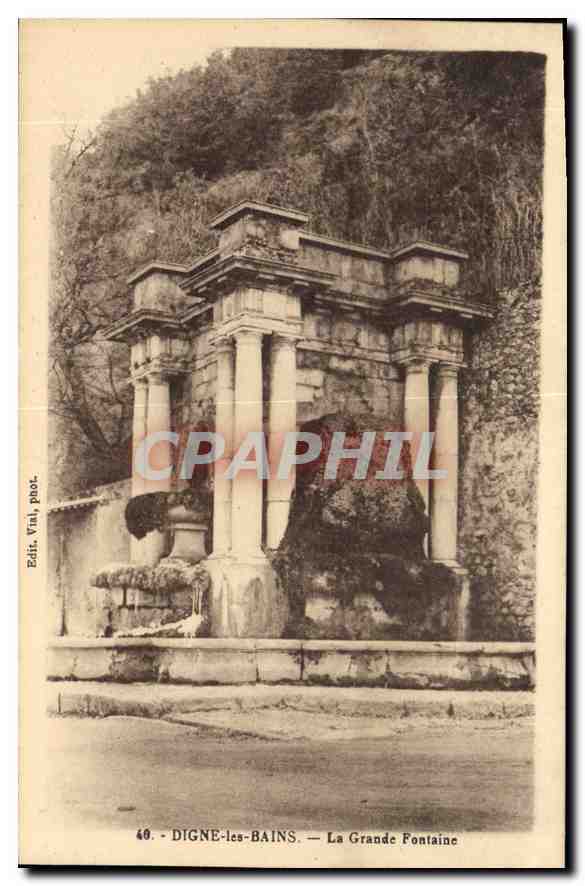 CPA Digne les Bains La Grande Fontaine 