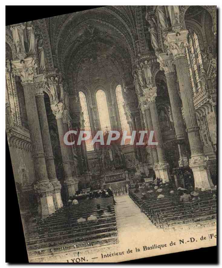 CPA Lyon Interieur de la Basilique de ND 