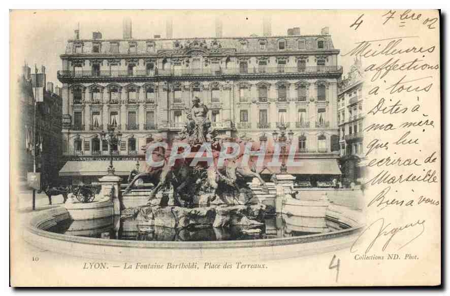 CPA Lyon La Fontaine Bartholdi Place des Terreaux 