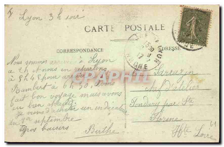 CPA Lyon Place des Terreaux et Fontaine Bartholdi  — Verso