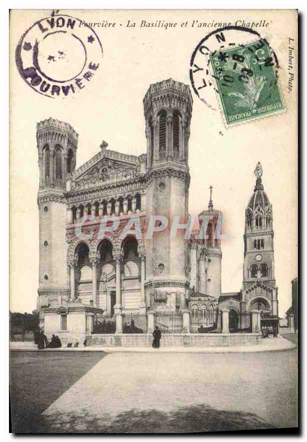 CPA Fourviere La Basilique et l'ancienne Chapelle 