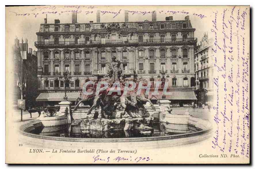 CPA Lyon La Fontaine Bartholdi Place des Terreaux 