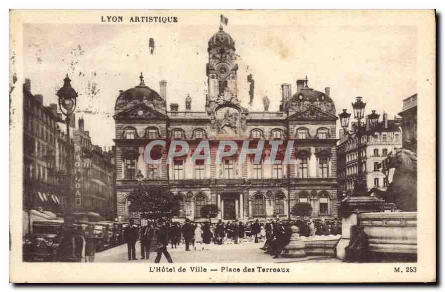 CPA Lyon Artistique L'Hotel de Ville Place des Terreaux 