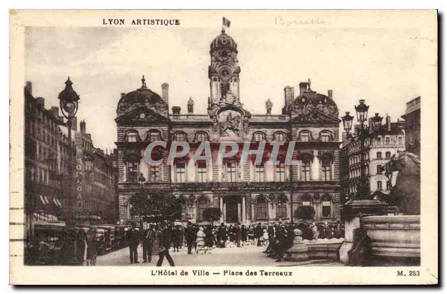 CPA Lyon Artistique L'Hotel de Ville Place des Terreaux 