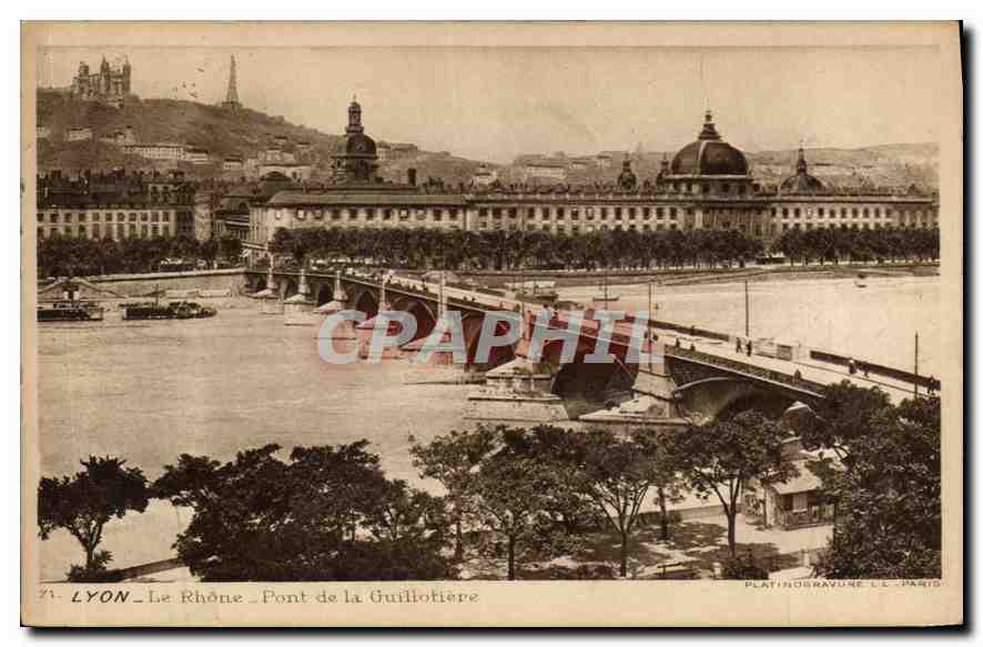 CPA Lyon Le Rhone Pont de la Guillotiere
