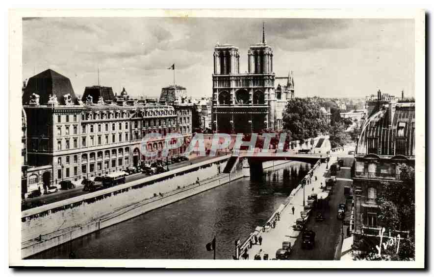 CPA Paris en flanant Notre Dame vue de la PLace St Michel