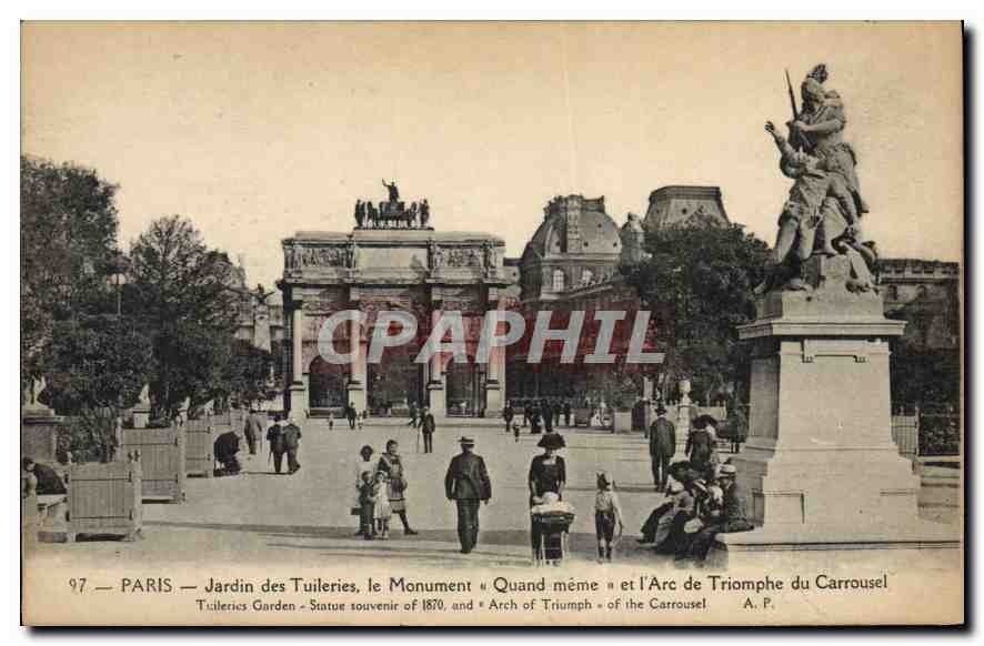 CPA Paris Jardin des Tuileries le Monument Quand meme et l'Arc de Triomphe du Carrousel