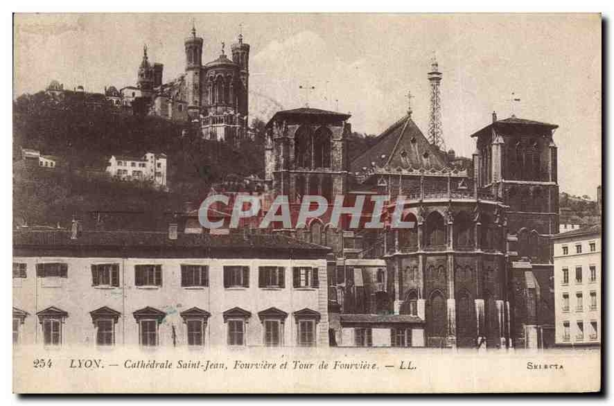 CPA Lyon Cathedrale Saint Jean Fourviere et Tour de Fourviere
