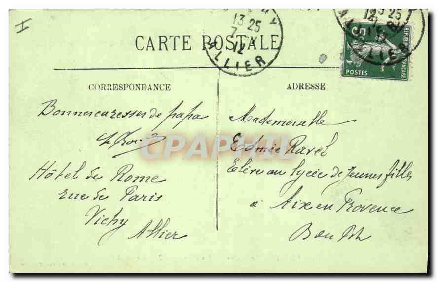CPA Vichy Le Casino Un coin de la Terrasse — Verso