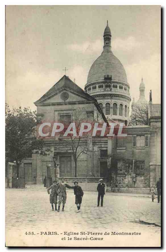 CPA Paris Eglise St Pierre de Montmartre et le Sacre Coeur