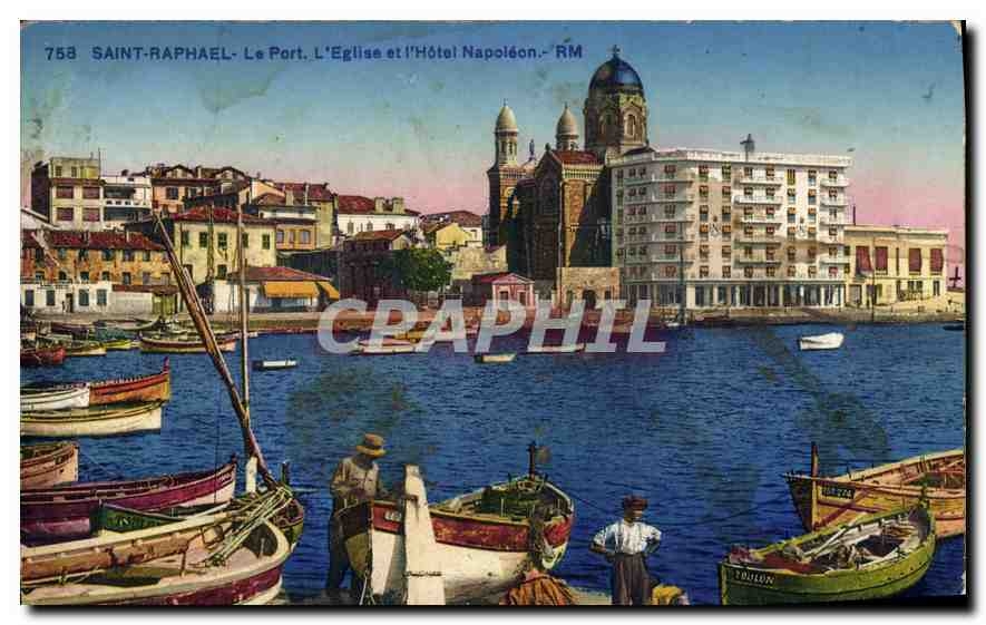 Saint-Raphaël - Le Port, L'Église et l'Hôtel Napoléon — RM, n°758
