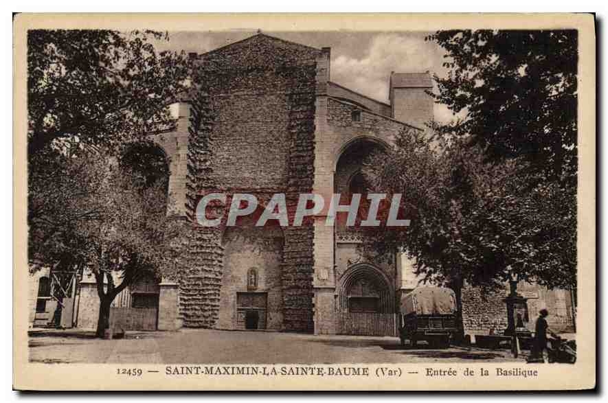 Saint-Maximin-la-Sainte-Baume (Var) — Entrée de la Basilique — n° 12459