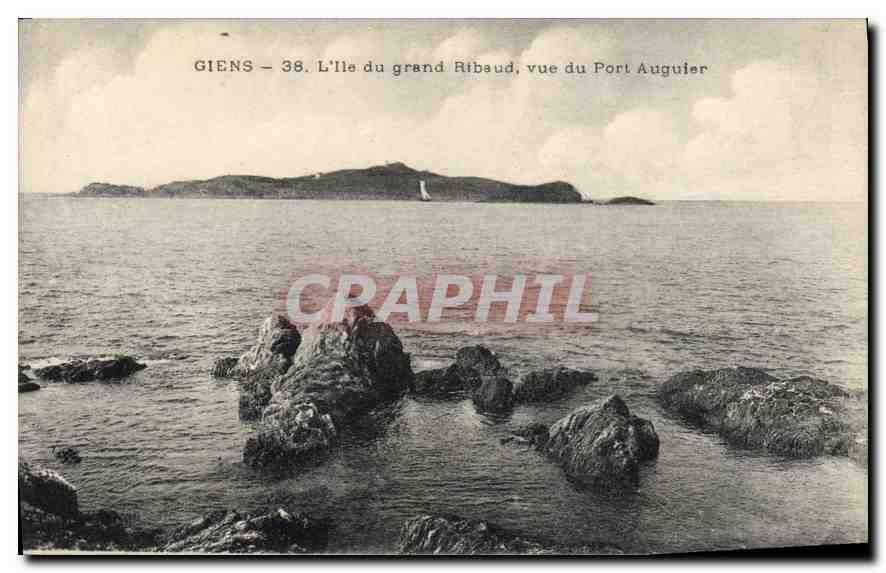 Giens — L'Île du grand Ribaud, vue du Port Auguier — série 38