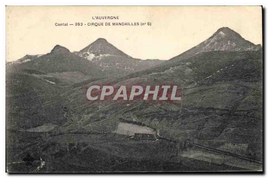 CPA L'Auvergne Cantal Cirque de Mandailles 