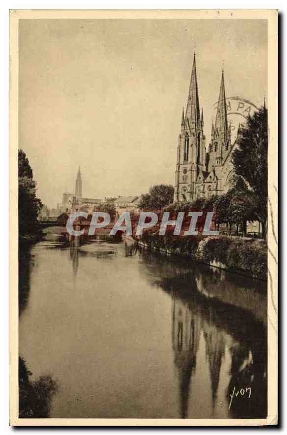 CPA Strasbourg Bas Rhin Le Temple St Paul et la Cathedrale 