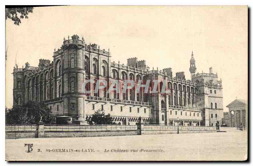 CPA Saint Germain en Laye Le Chateau vue d'ensemble 
