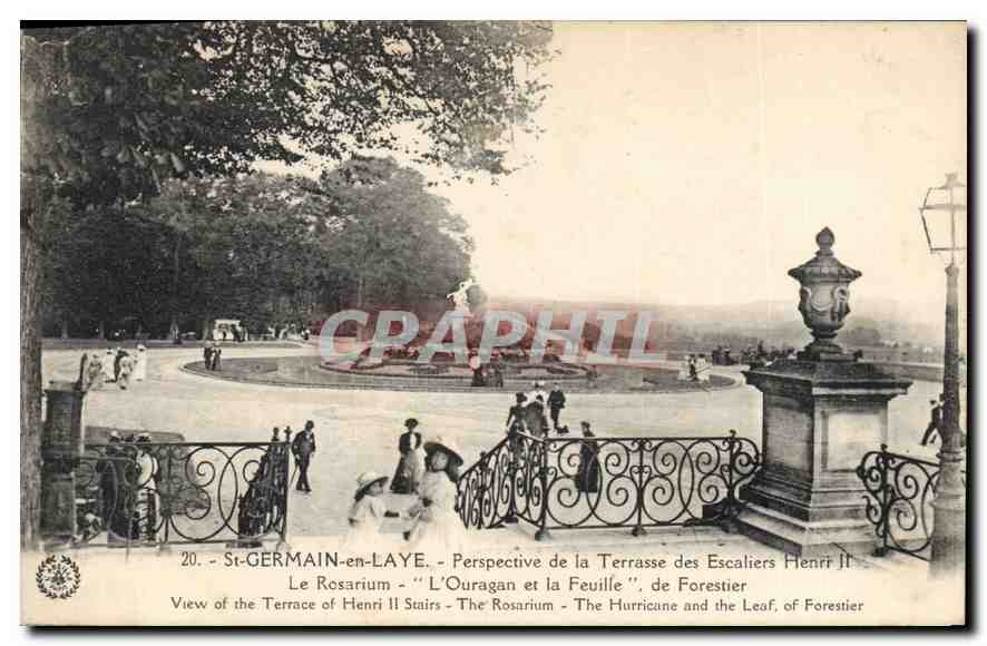 CPA Saint Germain en Laye Perspective de la Terrasse des Escaliers Henri II Le Rosarium L'Ouragan et