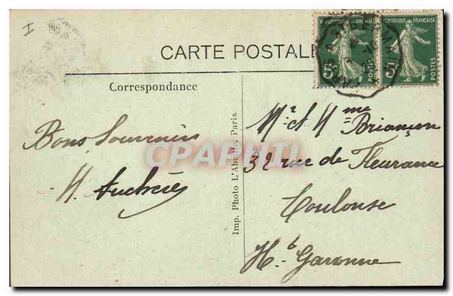 CPA Saint Germain en Laye Cour Interieure du Chateau  — Verso