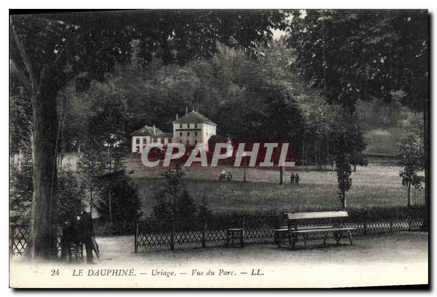 CPA Le Dauphine Uriage Vue du Parc 