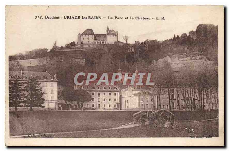 CPA Dauphine Uriage les Bains Le Parc et le Chateau 