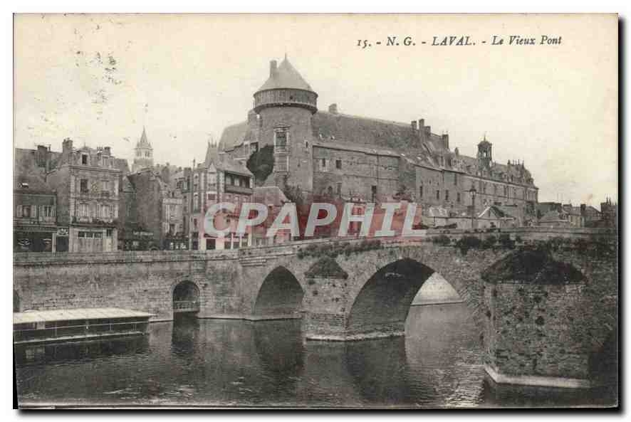 CPA N G Laval le Vieux Pont 